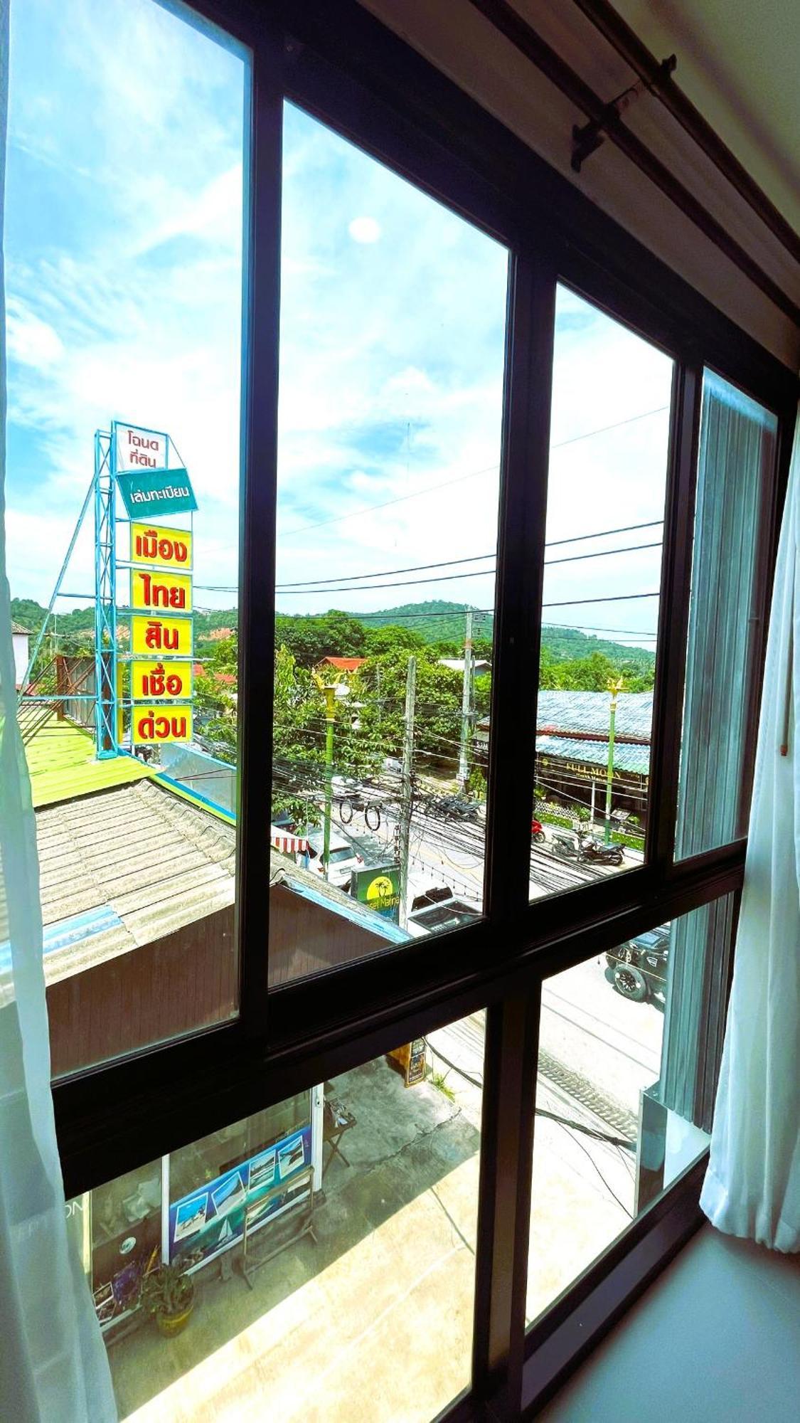Rockstar Beach Apartments Bang Rak Beach  Buitenkant foto
