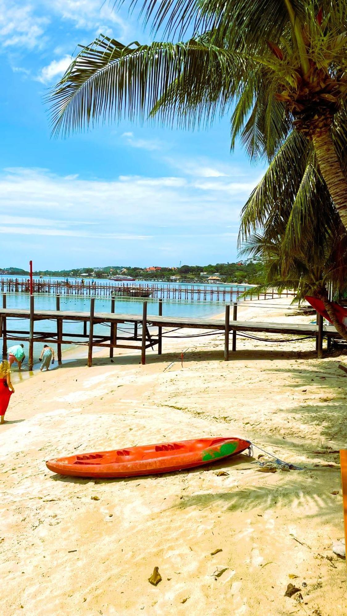 Rockstar Beach Apartments Bang Rak Beach  Buitenkant foto