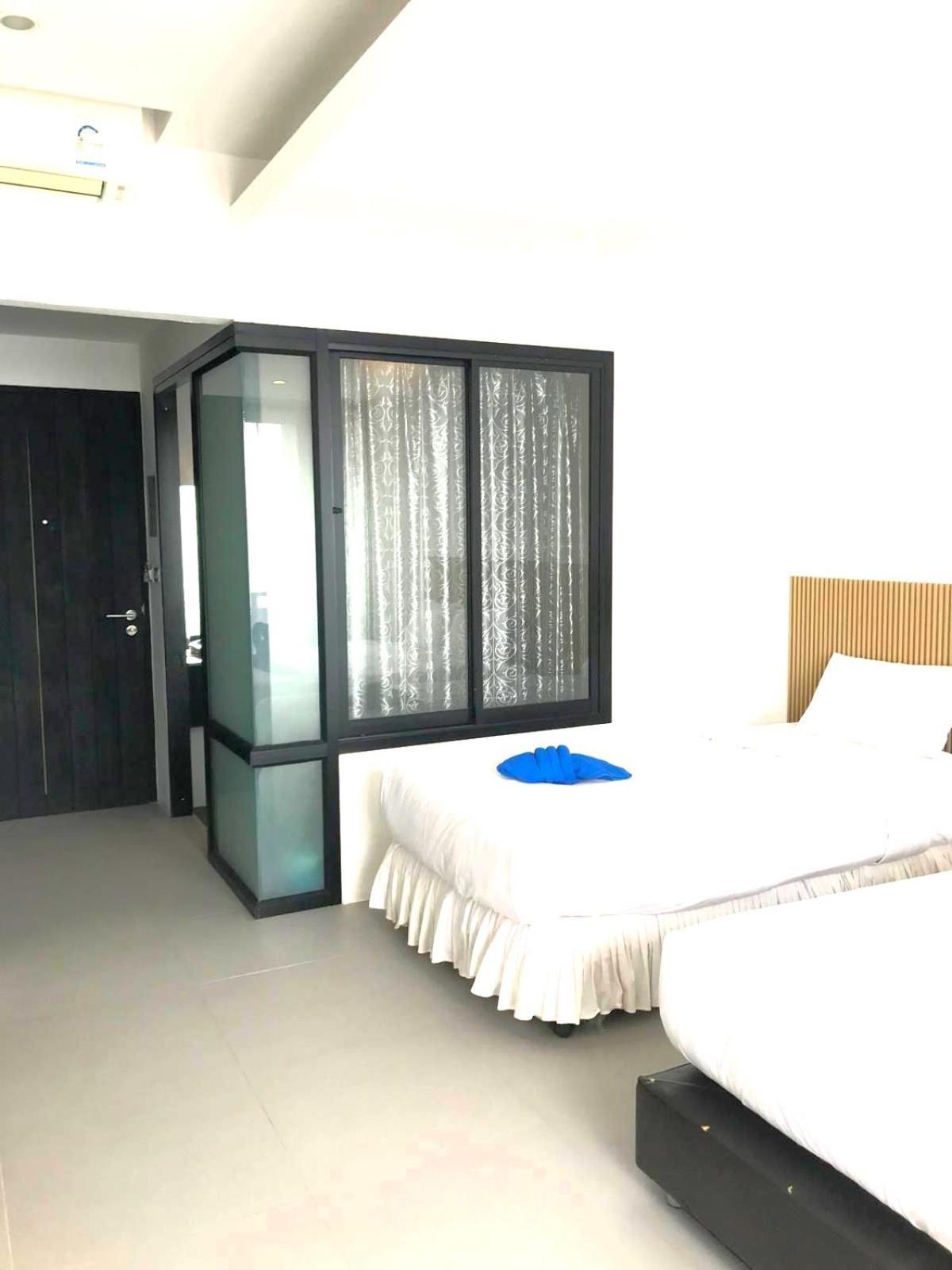 Rockstar Beach Apartments Bang Rak Beach  Buitenkant foto